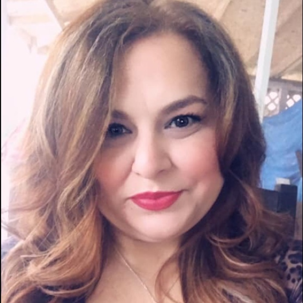 Meet your Posher, Iris